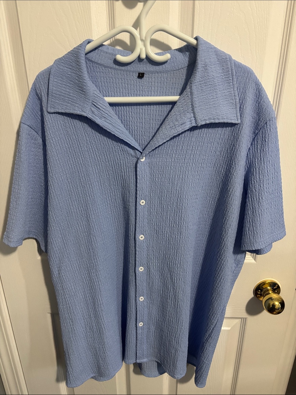 SHEIN Light Blue Textured Short-Sleeve Button-Down Shirt